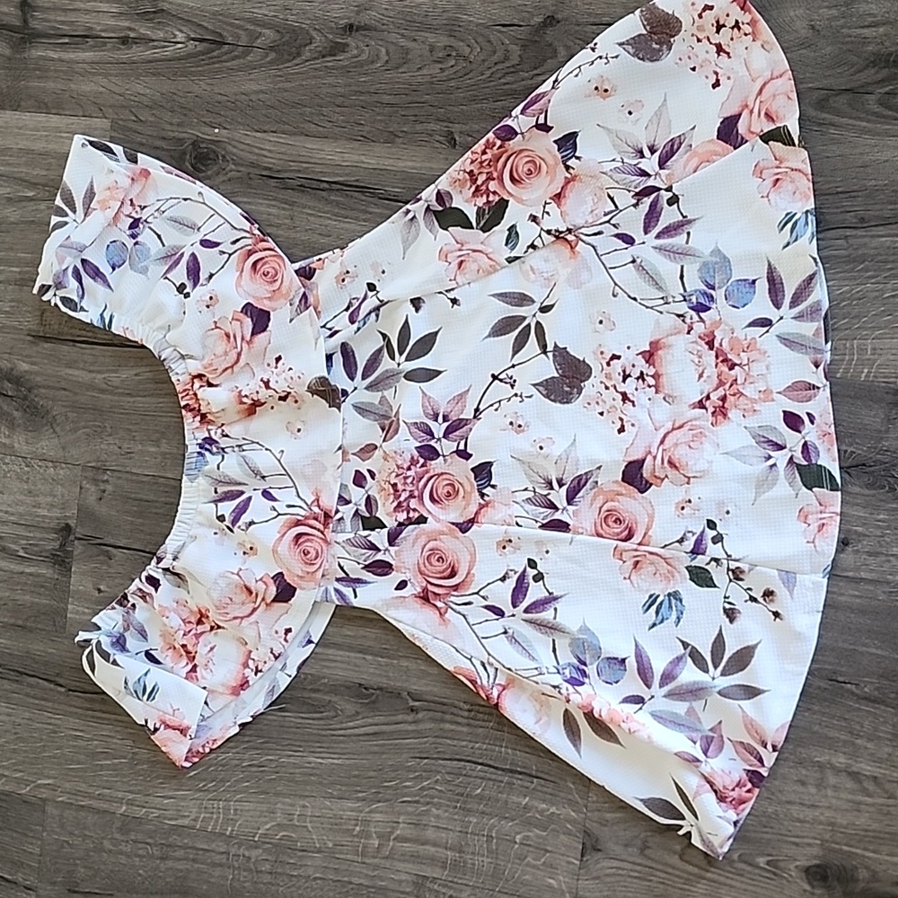 Womens/Juniors floral off the shoulder dress